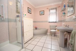 Family Bathroom- click for photo gallery